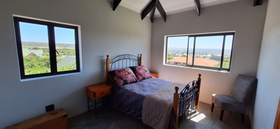 4 Bedroom Property for Sale in Stilbaai Wes Western Cape